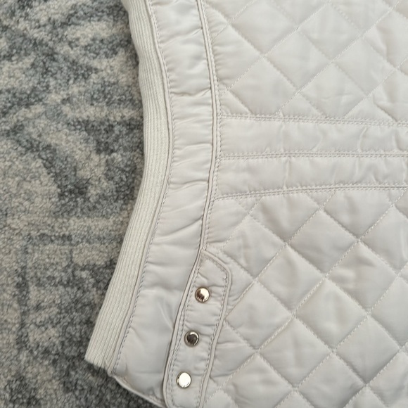 NWOT ZARA VEST OFF WHITE IVORY XS - Picture 7 of 7